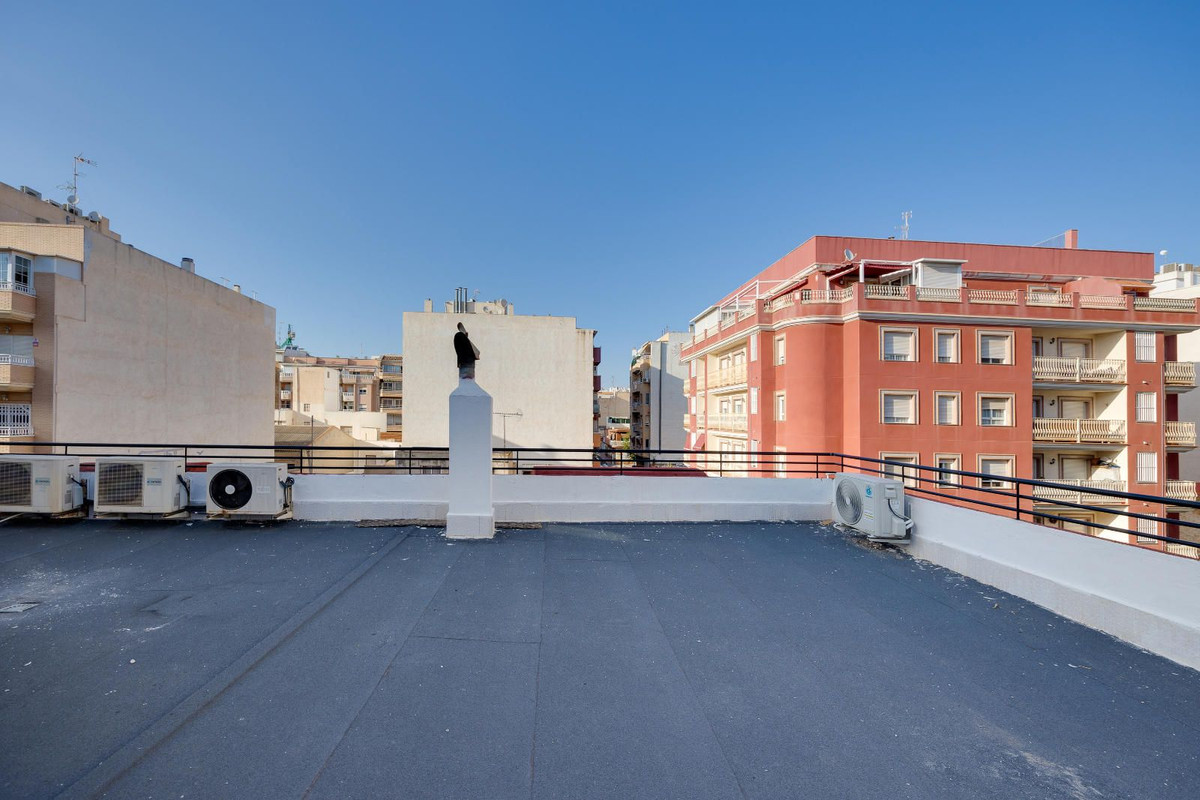 Appartement te koop in Torrevieja | 5 slaapkamers H5495131