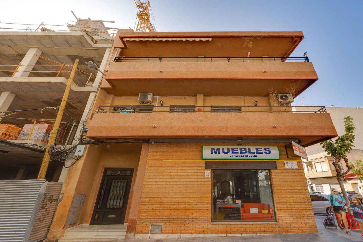 Appartement te koop in Torrevieja | 5 slaapkamers H5495131
