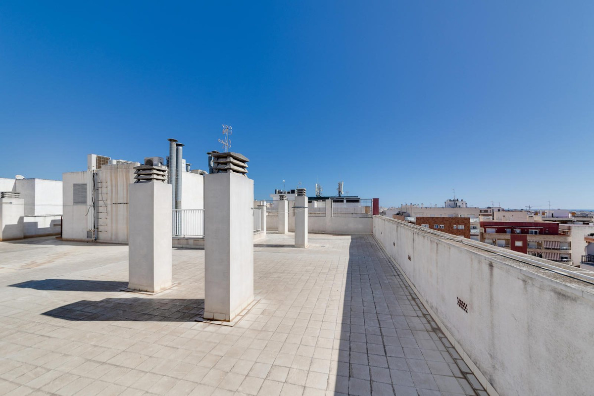 Appartement te koop in Torrevieja | 3 slaapkamers H5495158