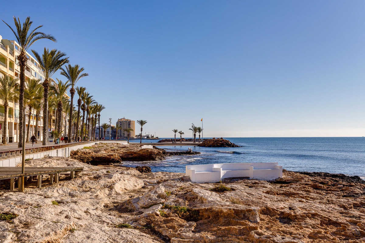 Appartement te koop in Torrevieja | 3 slaapkamers H5495158