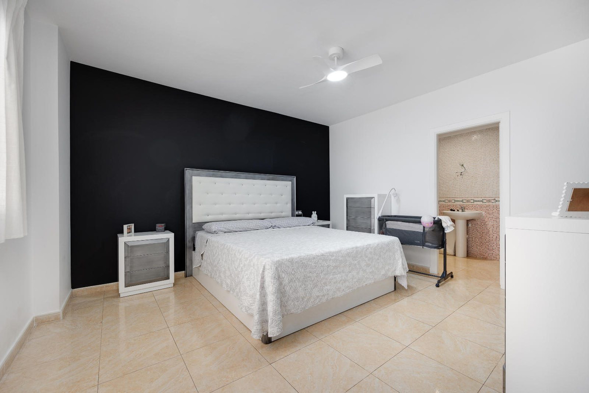 Appartement te koop in Torrevieja | 3 slaapkamers H5495158