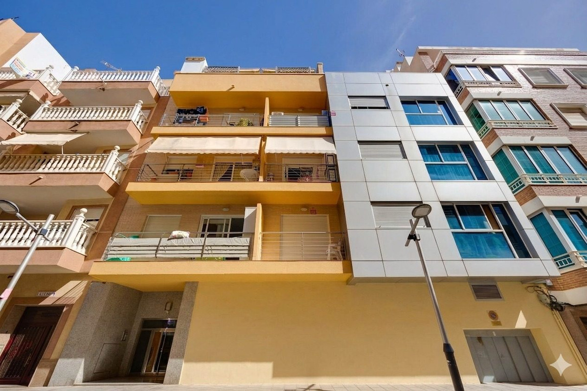 Penthouse te koop in Torrevieja | 3 slaapkamers H5495170