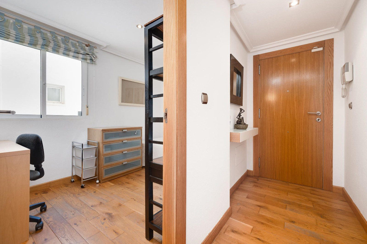 Penthouse te koop in Torrevieja | 3 slaapkamers H5495170