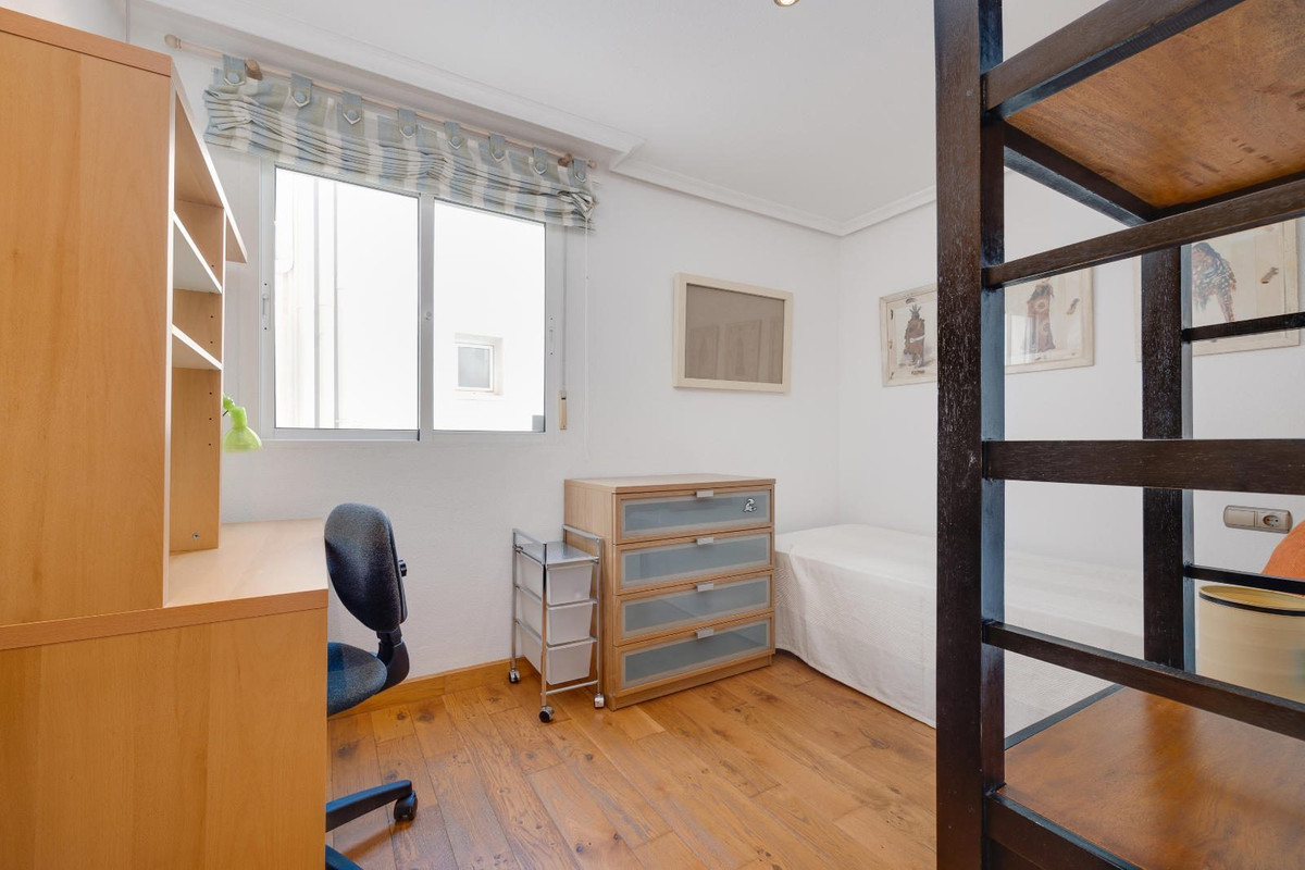Penthouse te koop in Torrevieja | 3 slaapkamers H5495170