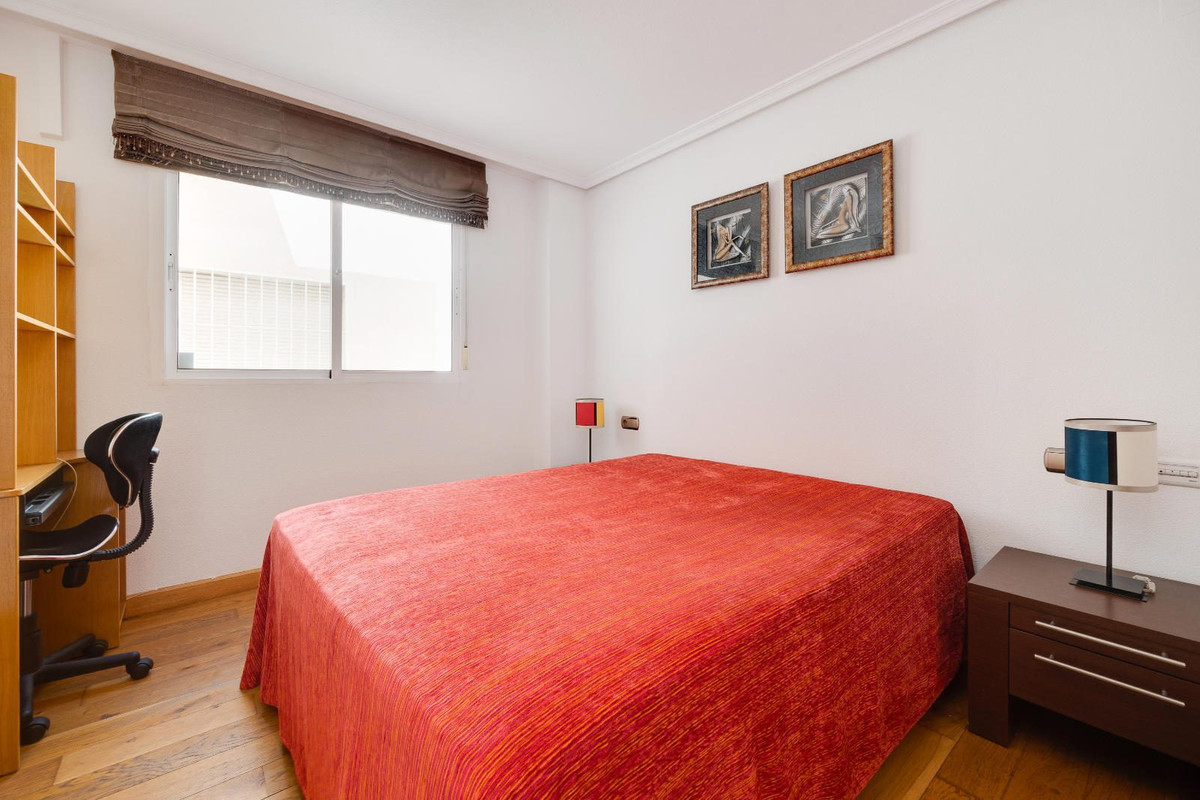Penthouse te koop in Torrevieja | 3 slaapkamers H5495170