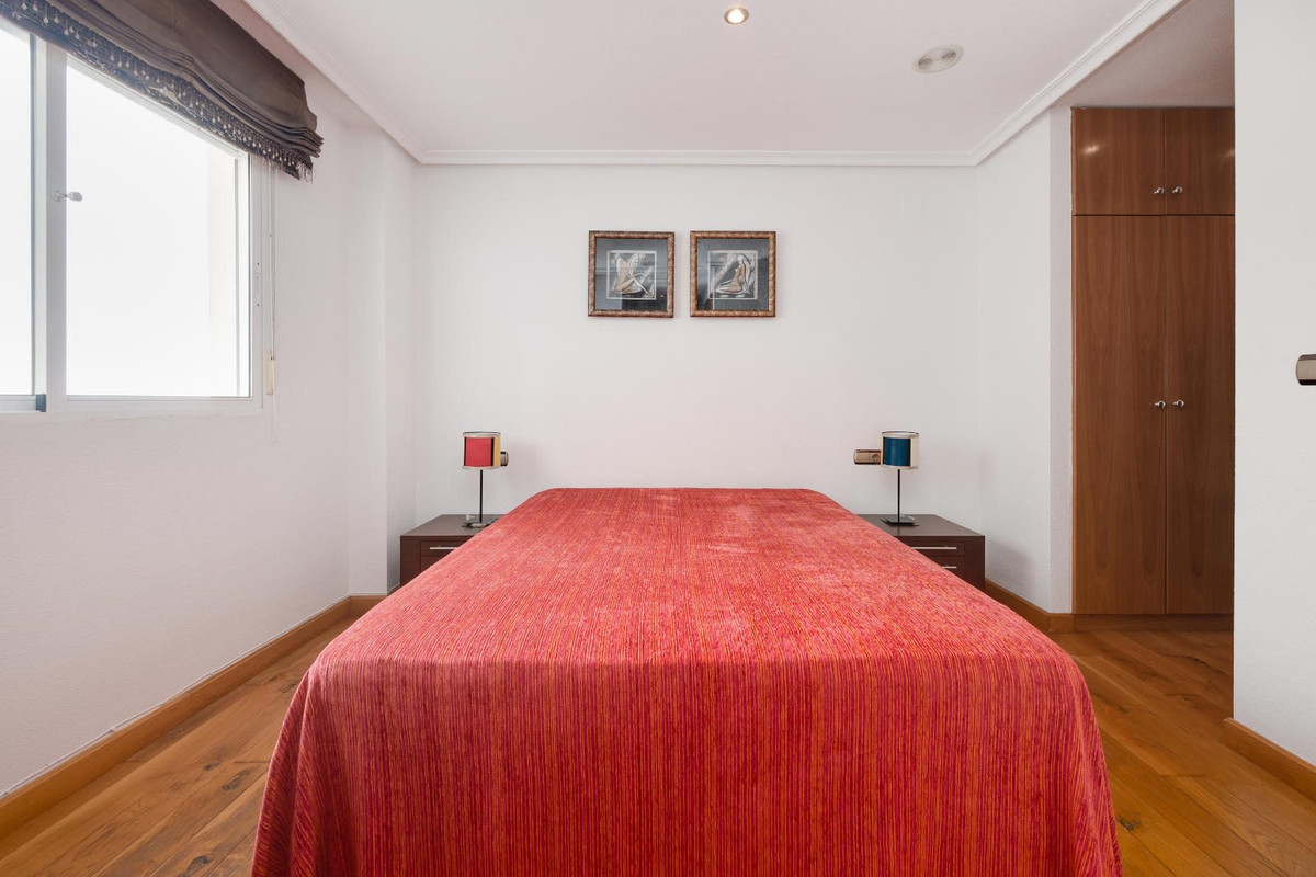Penthouse te koop in Torrevieja | 3 slaapkamers H5495170