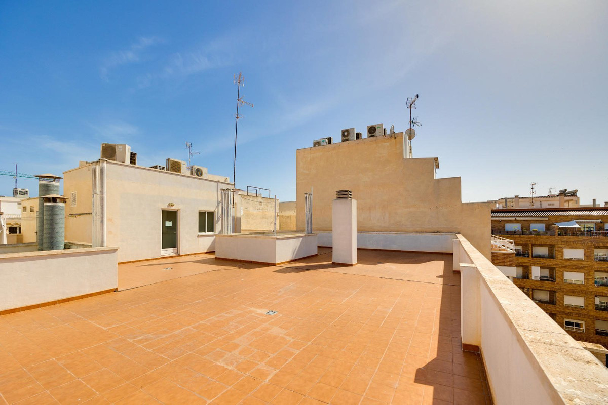 Penthouse te koop in Torrevieja | 3 slaapkamers H5495170
