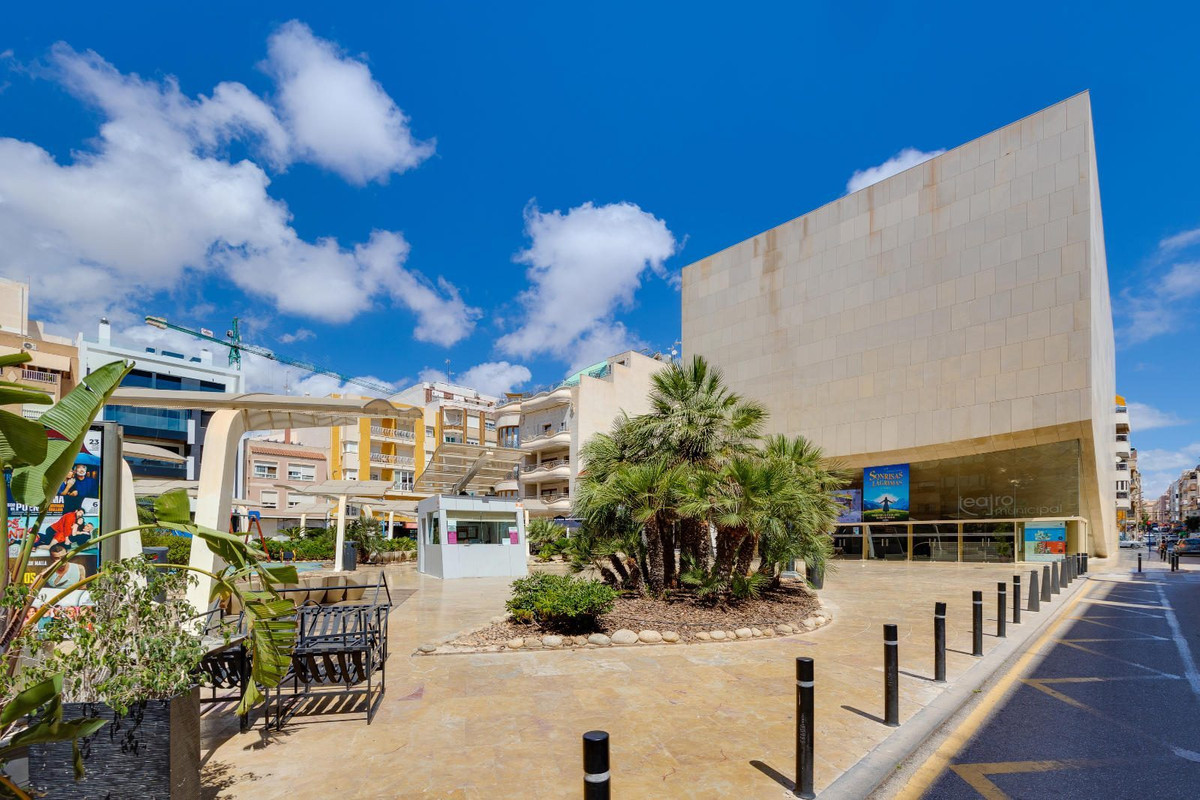 Penthouse te koop in Torrevieja | 3 slaapkamers H5495170