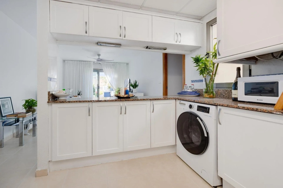 Penthouse te koop in Torrevieja | 3 slaapkamers H5495557