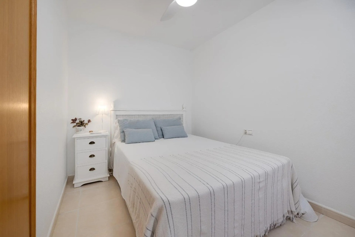 Penthouse te koop in Torrevieja | 3 slaapkamers H5495557