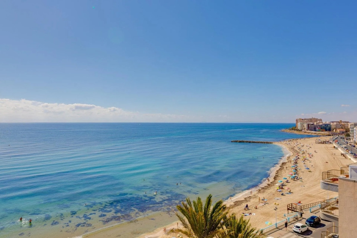Penthouse te koop in Torrevieja | 3 slaapkamers H5495557