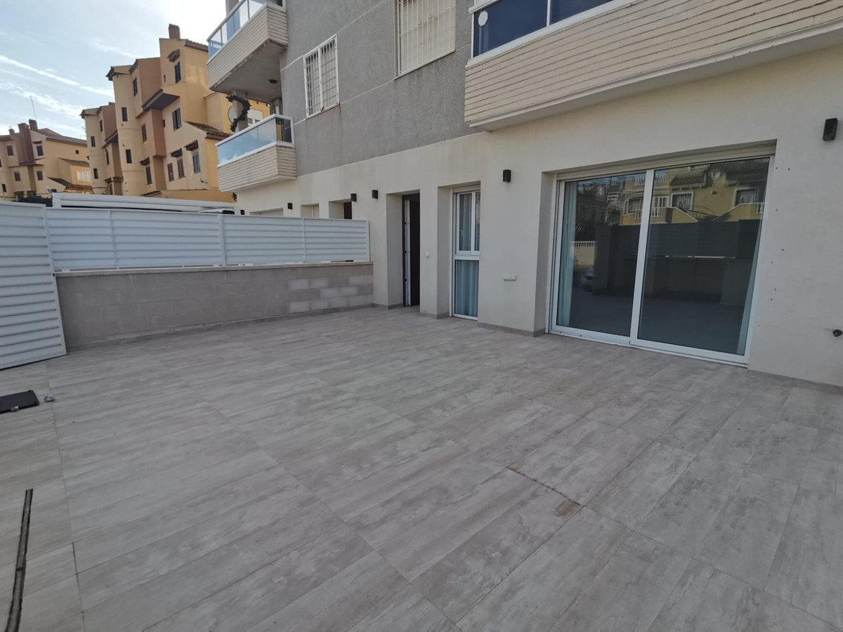 Appartement te koop in Torrevieja | 3 slaapkamers H5498602