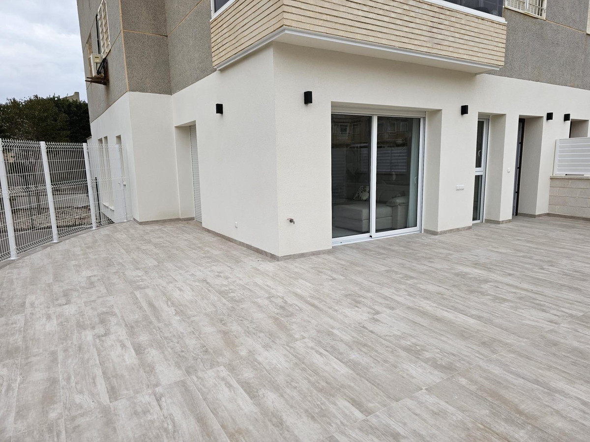 Appartement te koop in Torrevieja | 3 slaapkamers H5498602