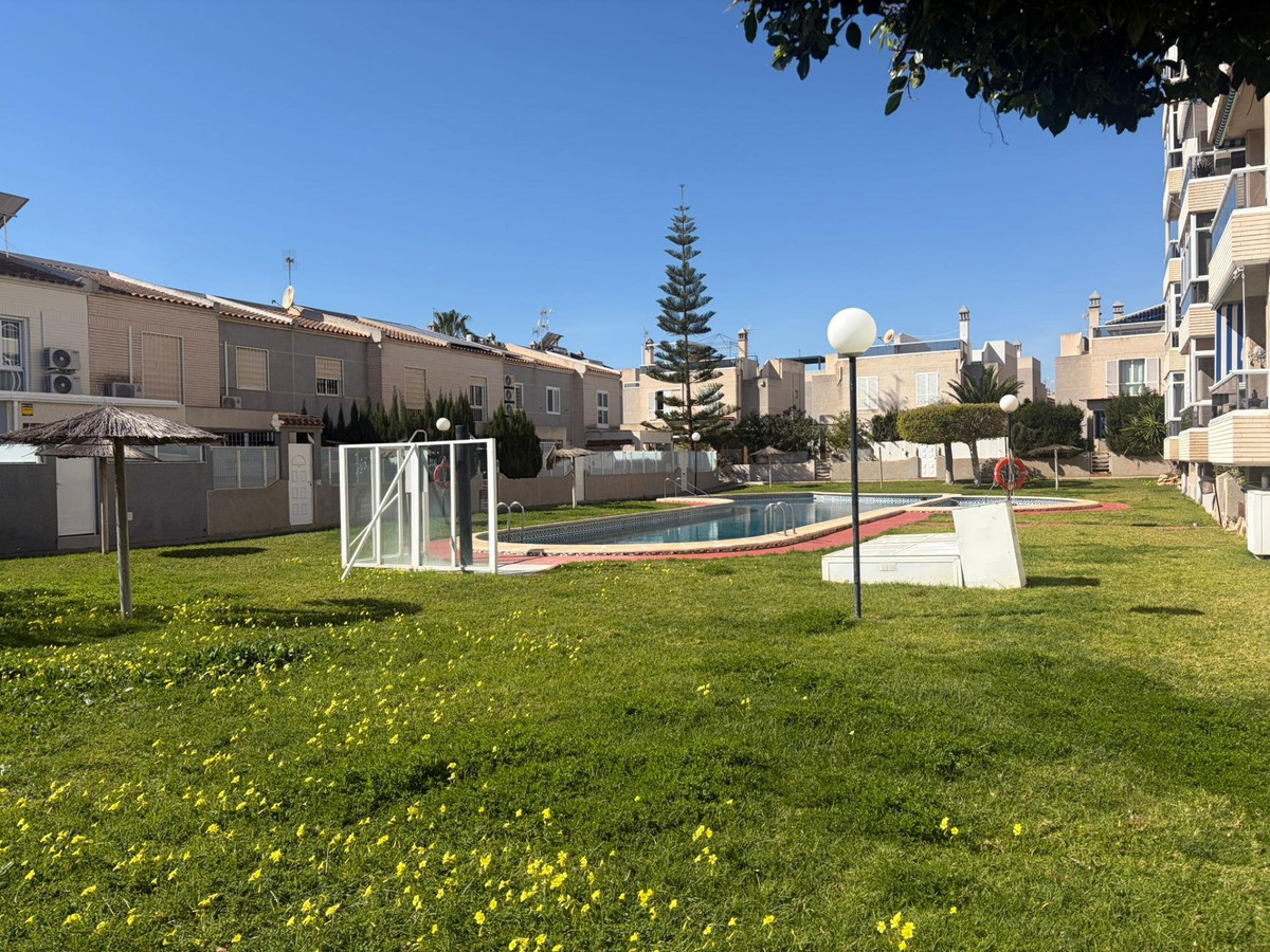Appartement te koop in Torrevieja | 3 slaapkamers H5498602