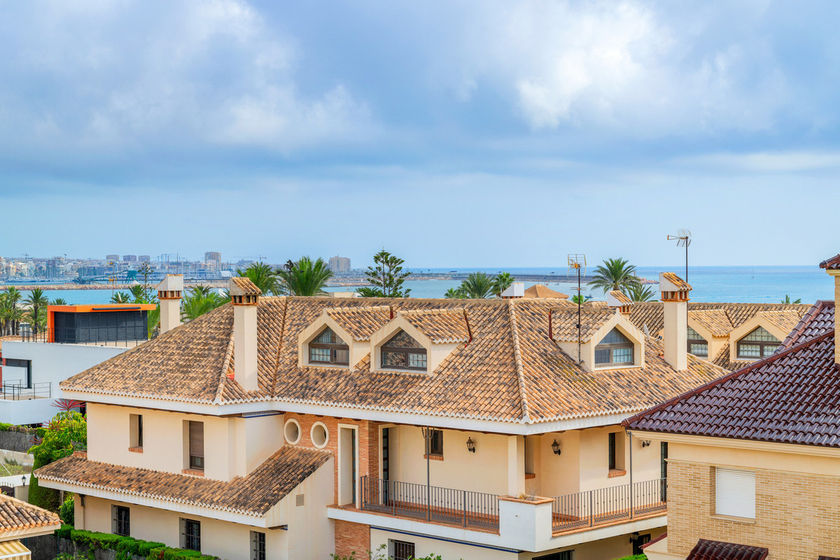 Appartement te koop in Torrevieja | 3 slaapkamers H5506696