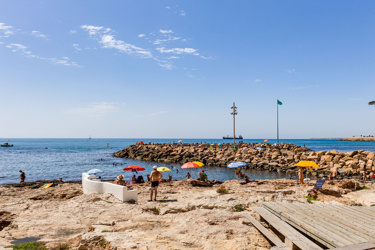 Appartement te koop in Torrevieja | 3 slaapkamers H5507962