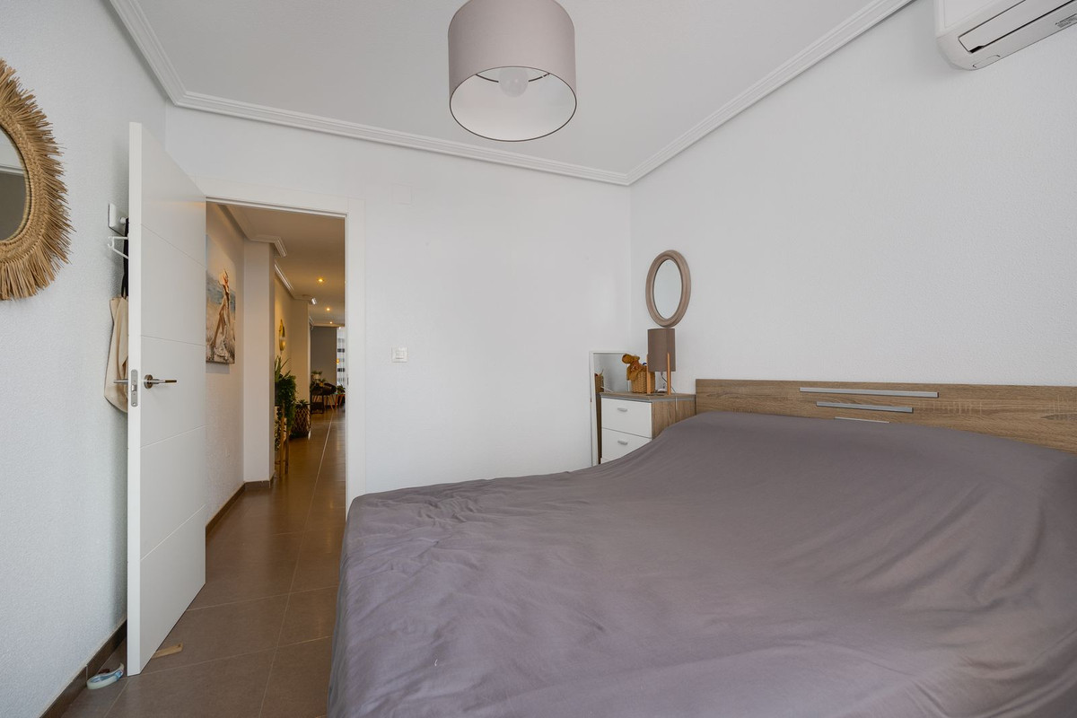 Appartement te koop in Torrevieja | 3 slaapkamers H5507962