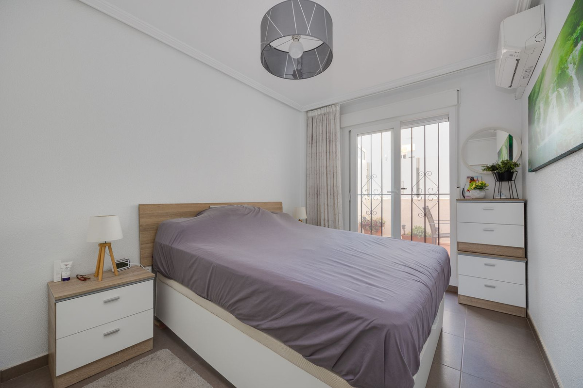 Appartement te koop in Torrevieja | 3 slaapkamers H5507962