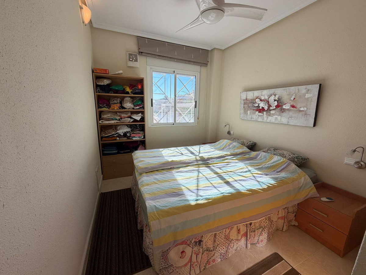 Appartement te koop in Torrevieja | 2 slaapkamers H5509855