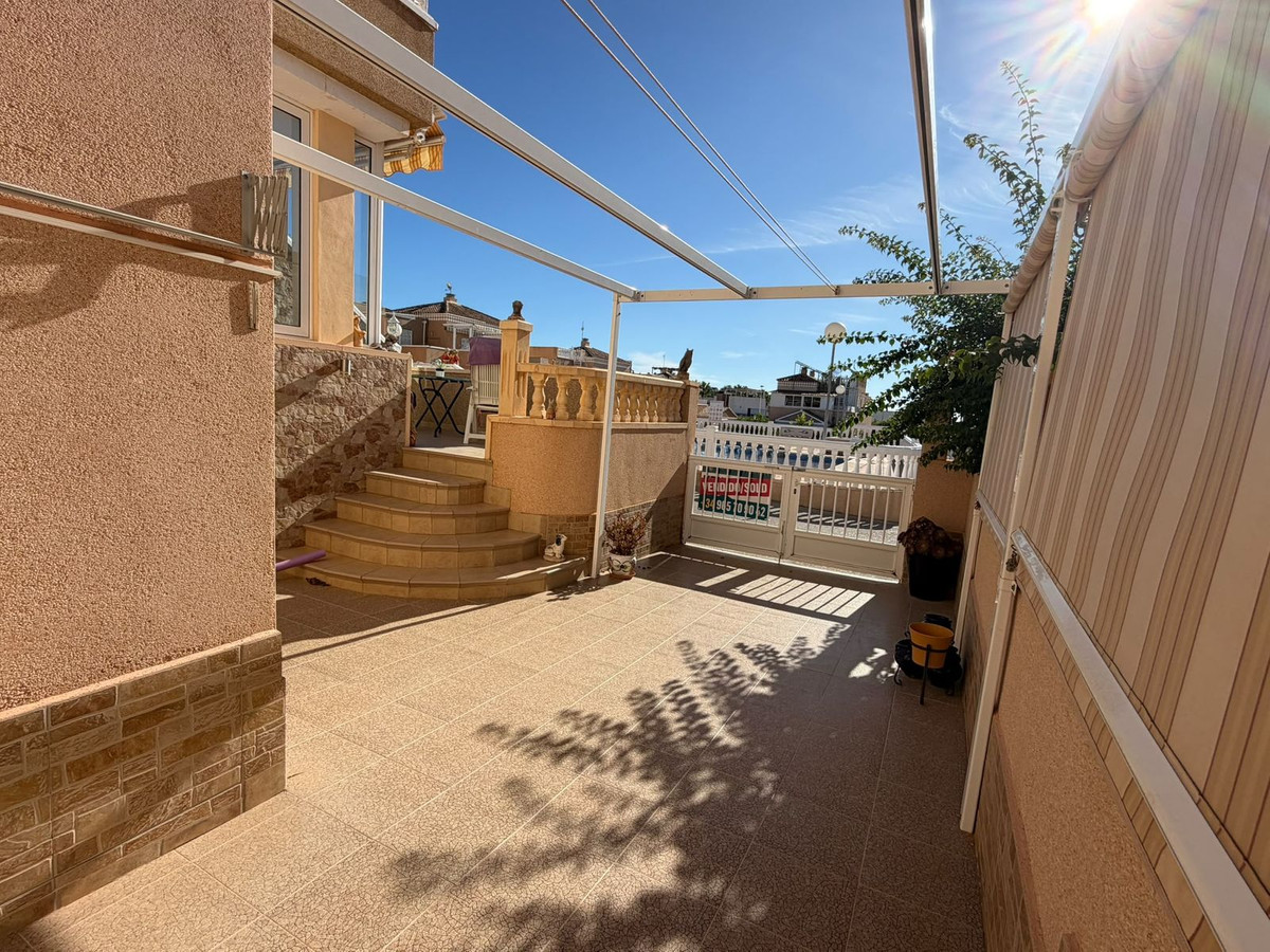 Appartement te koop in Torrevieja | 2 slaapkamers H5509855