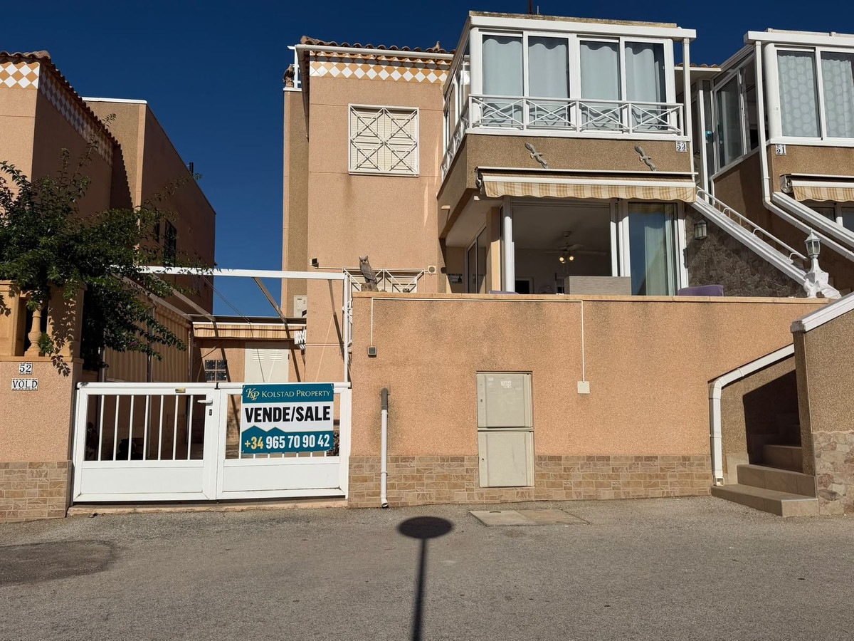 Appartement te koop in Torrevieja | 2 slaapkamers H5509855