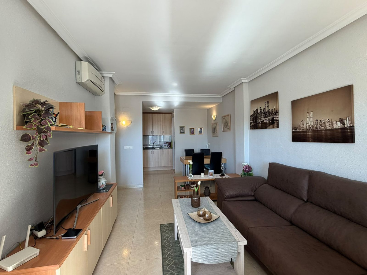 Appartement te koop in Torrevieja | 2 slaapkamers H5509855