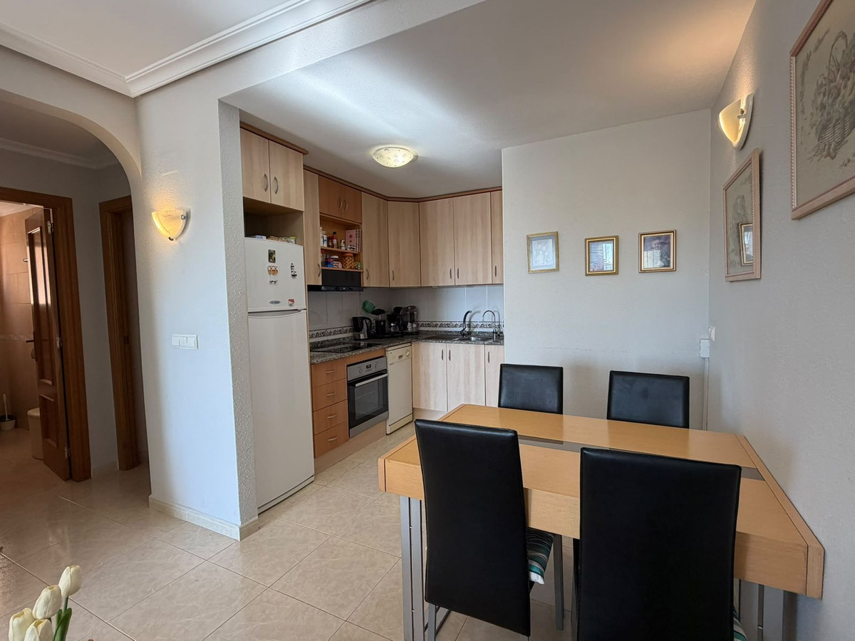 Appartement te koop in Torrevieja | 2 slaapkamers H5509855