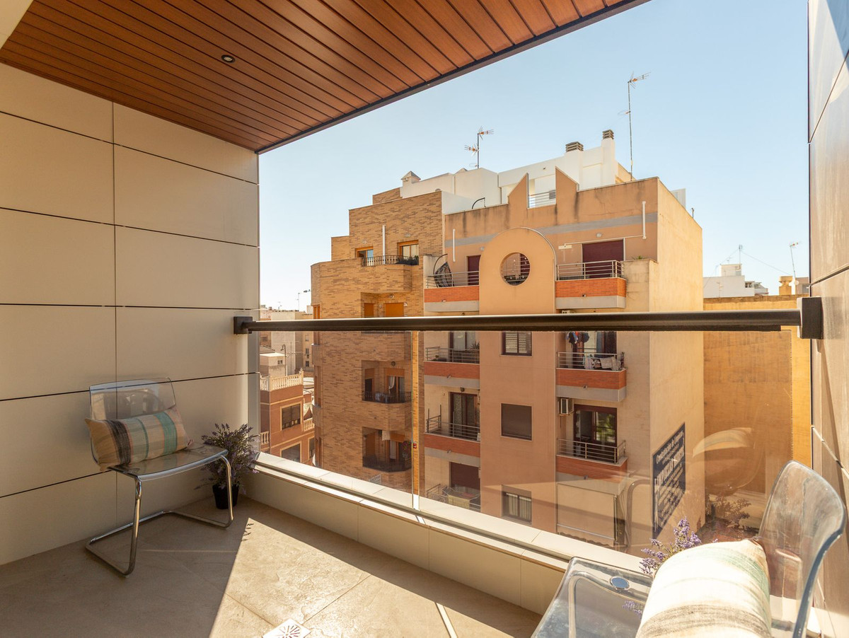 Appartement te koop in Torrevieja | 2 slaapkamers H5511223