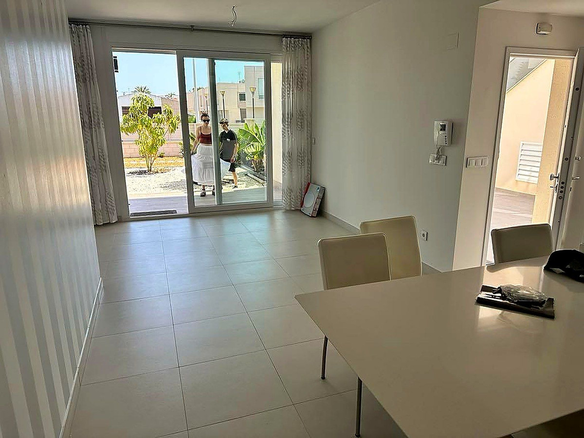 Appartement te koop in Torrevieja | 3 slaapkamers H5516215