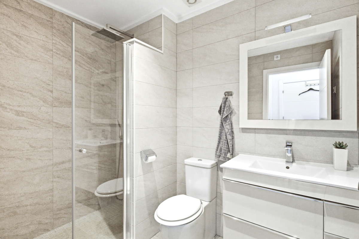 Appartement te koop in Torrevieja | 2 slaapkamers H5516437