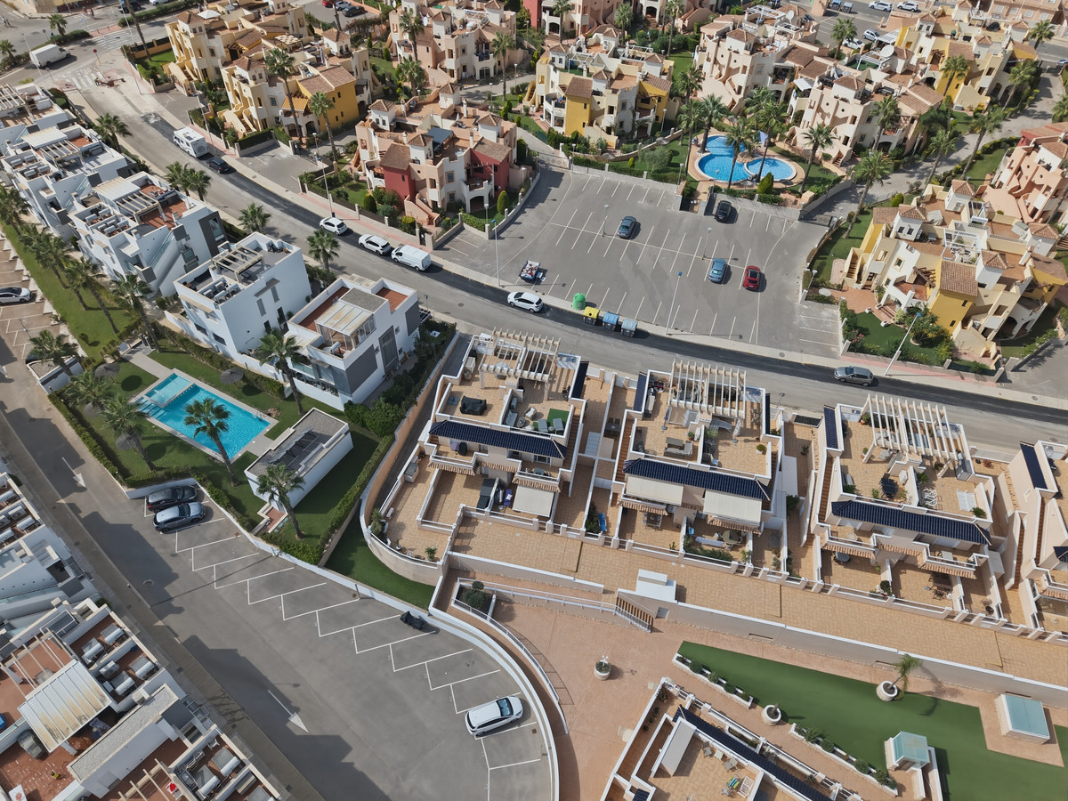 Appartement te koop in Torrevieja | 2 slaapkamers H5516437