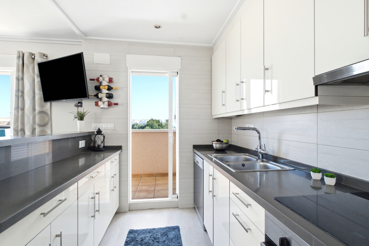 Appartement te koop in Torrevieja | 2 slaapkamers H5516437