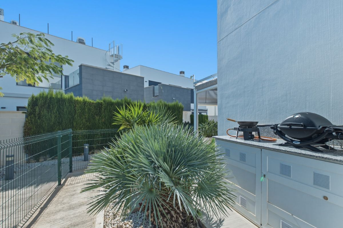 Appartement te koop in Torrevieja | 2 slaapkamers H5521372