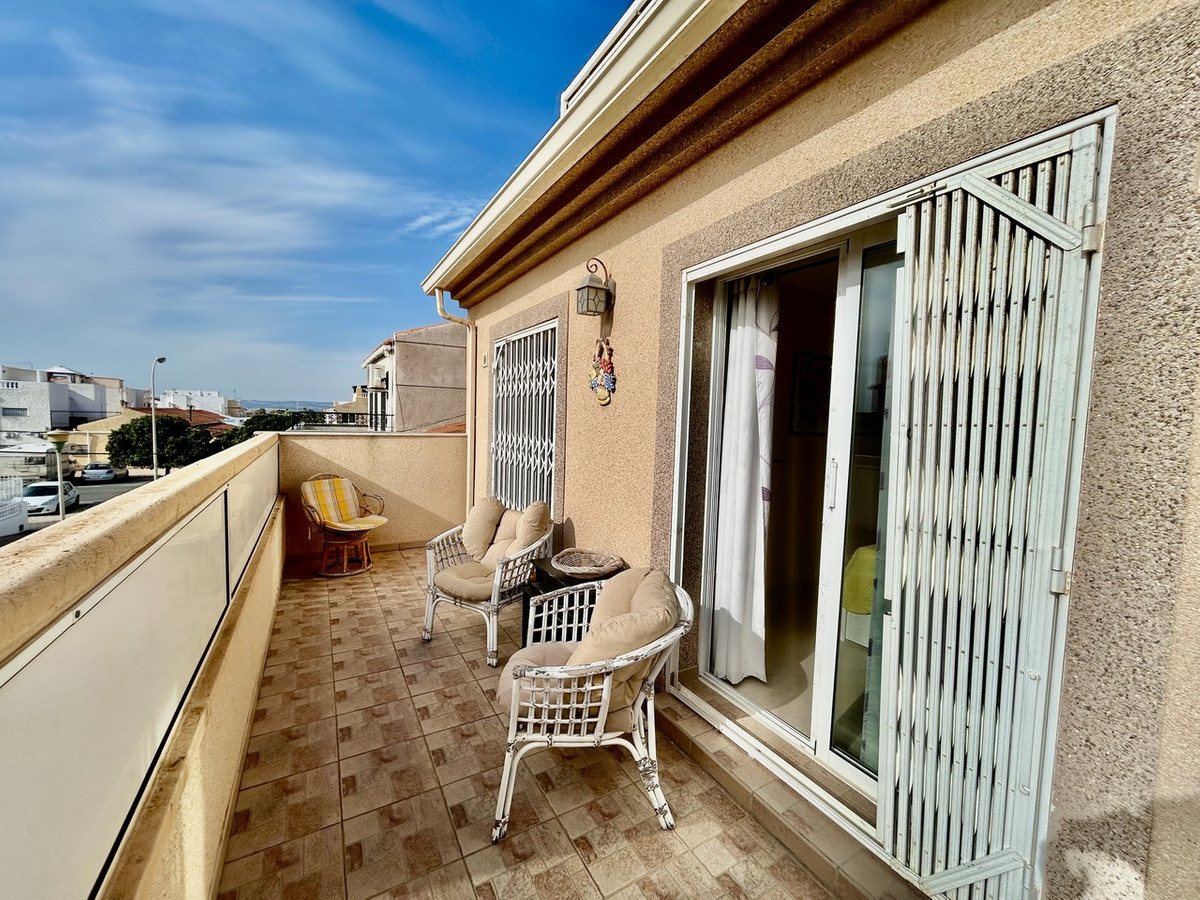 Appartement te koop in Torrevieja | 3 slaapkamers H5523673