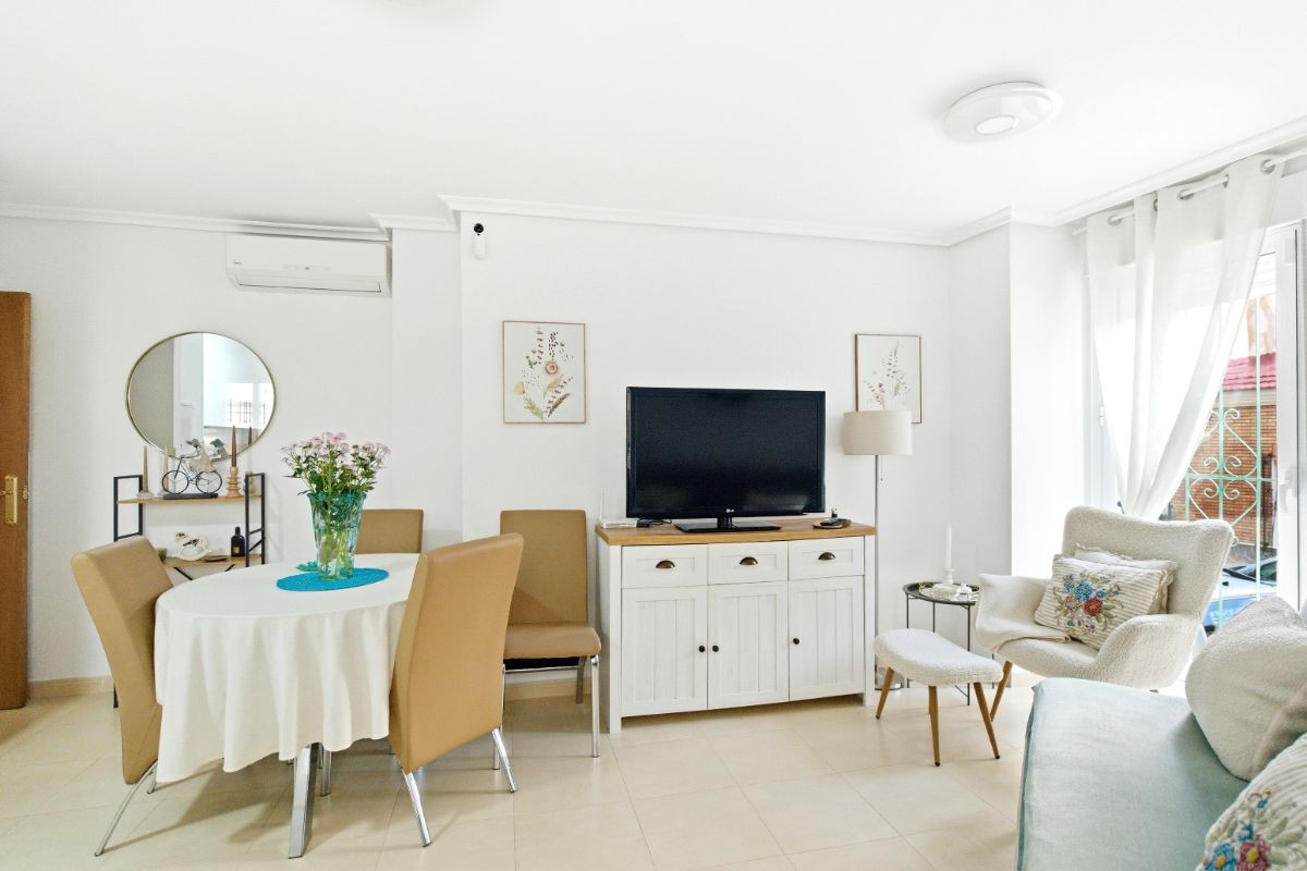 Appartement te koop in Torrevieja | 2 slaapkamers H5527126