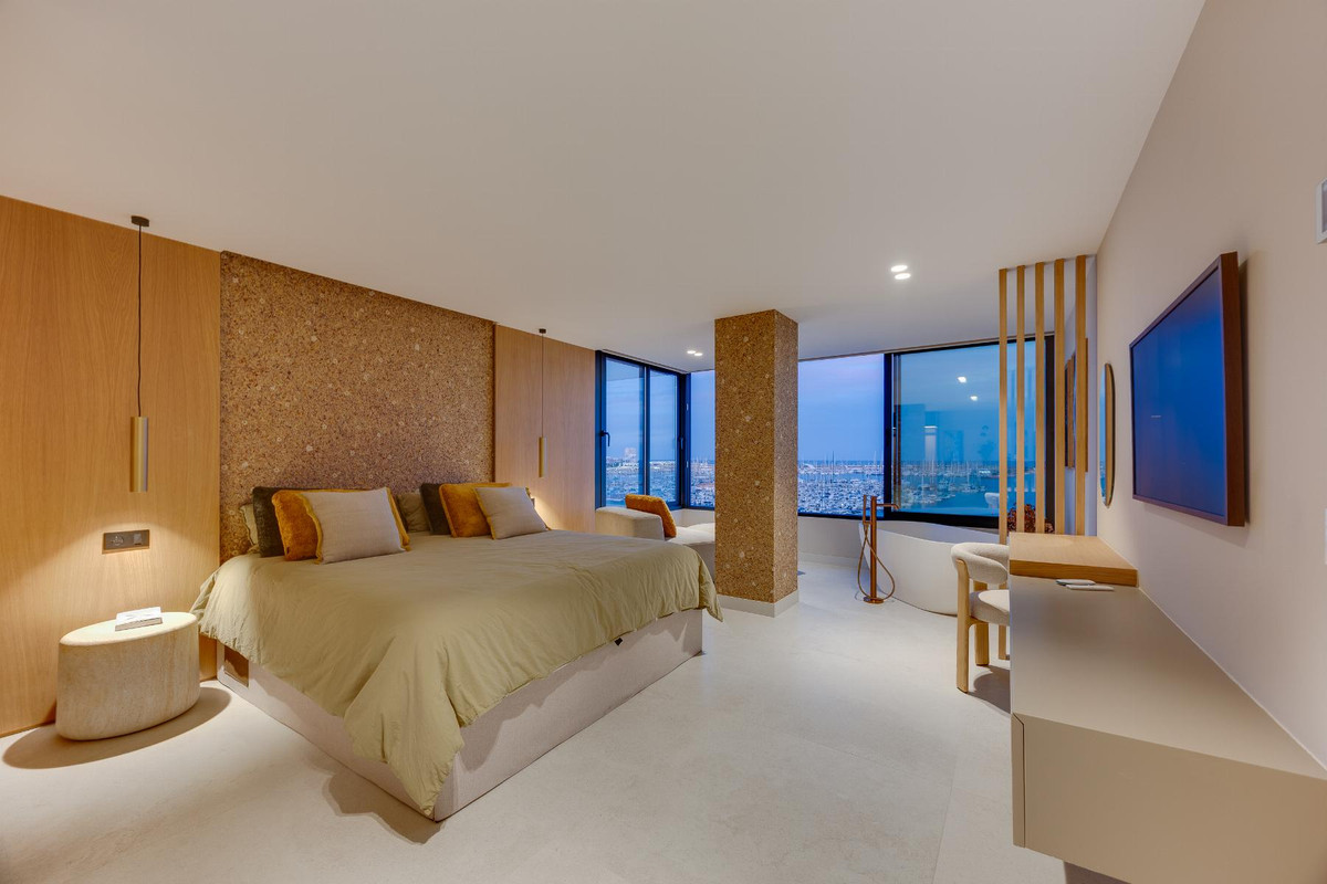 Property main view 18
