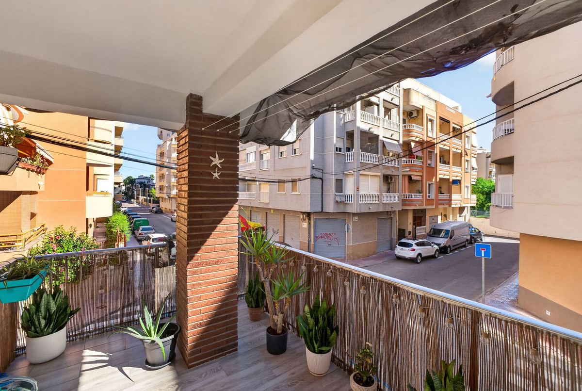 Appartement te koop in Torrevieja | 3 slaapkamers H5528470