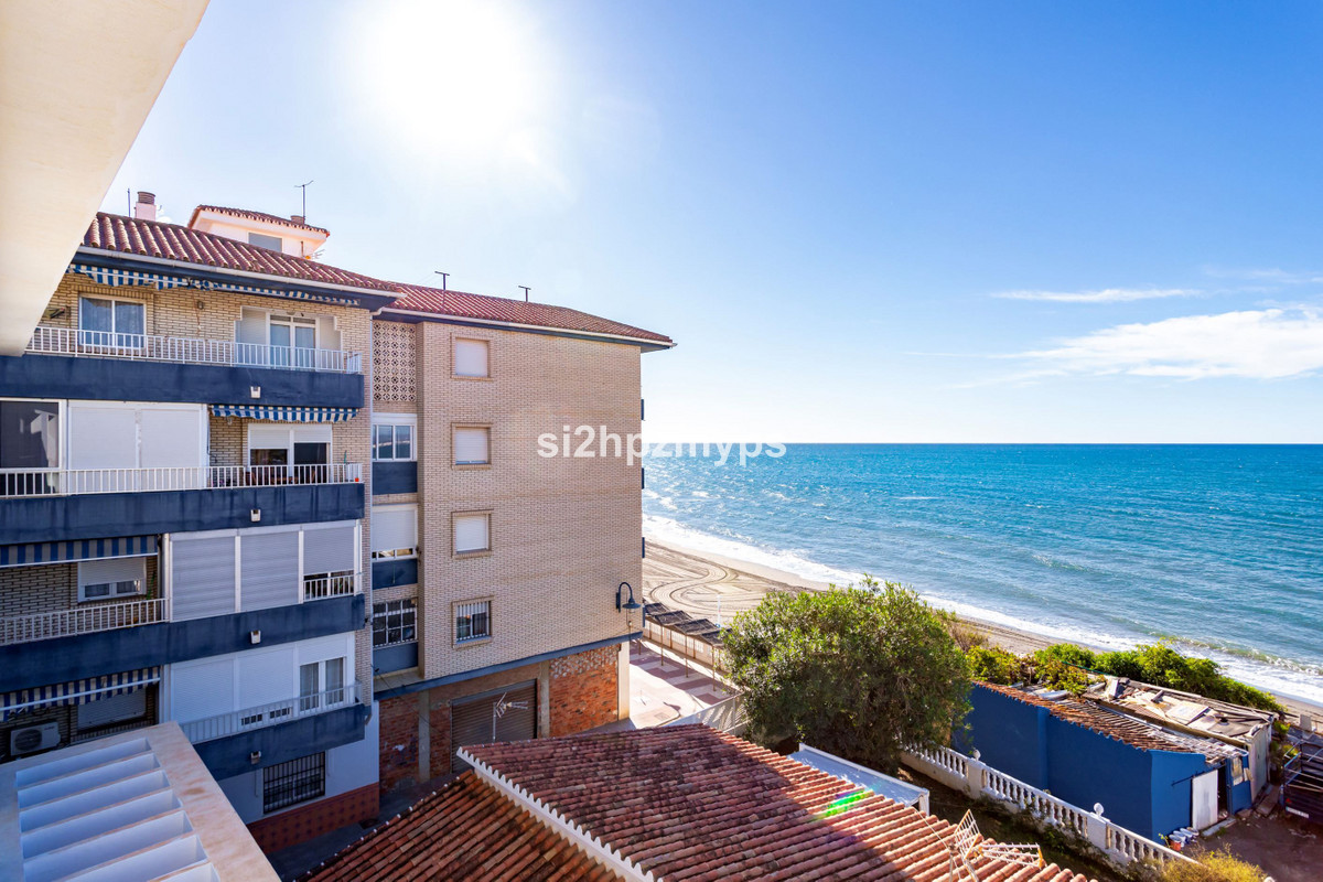 Bovenverdieping Appartement in Torrox-6