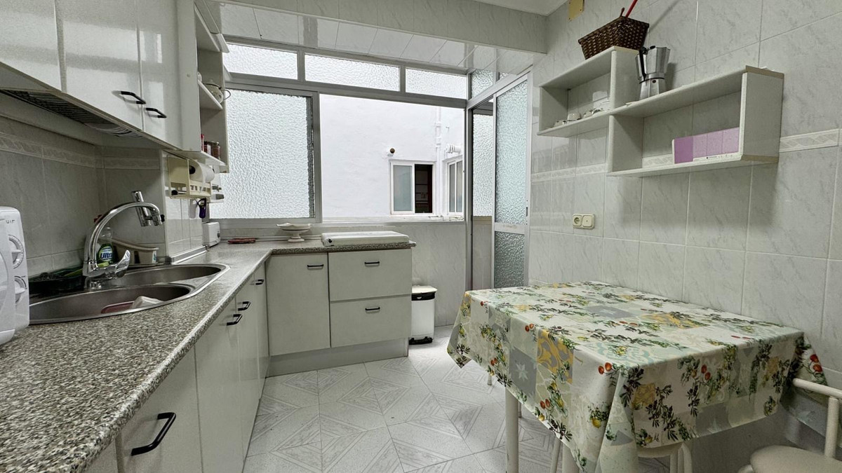 Tussenverdieping Appartement in Nerja-14