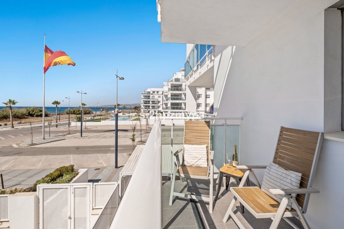 Appartement te koop in Torrox | 4 slaapkamers H5287537