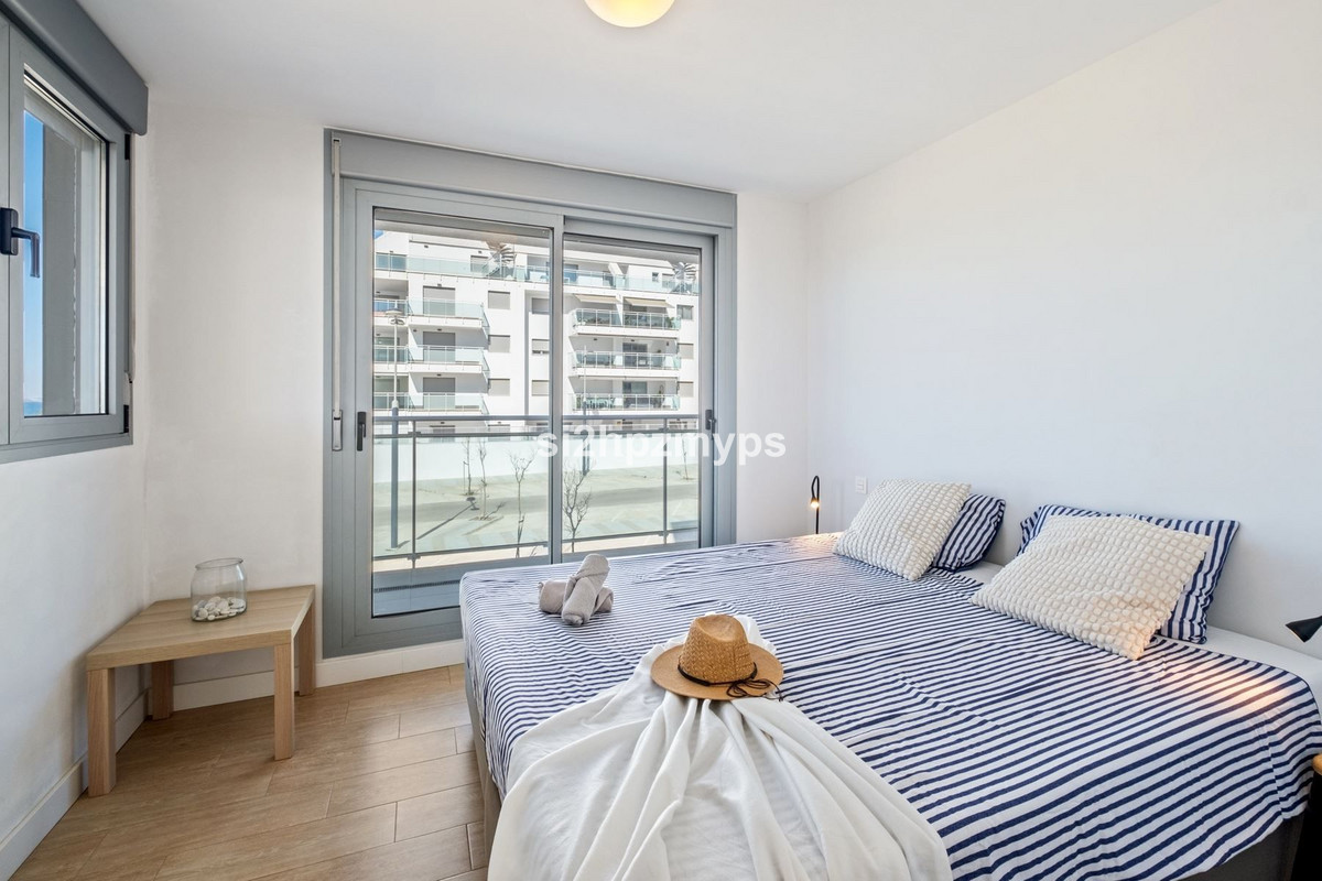 Appartement te koop in Torrox | 4 slaapkamers H5287537