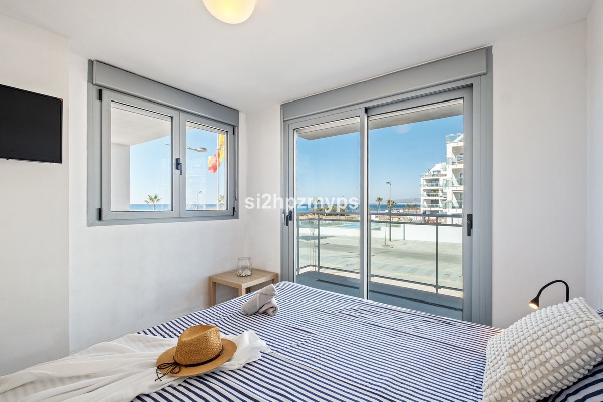 Appartement te koop in Torrox | 4 slaapkamers H5287537