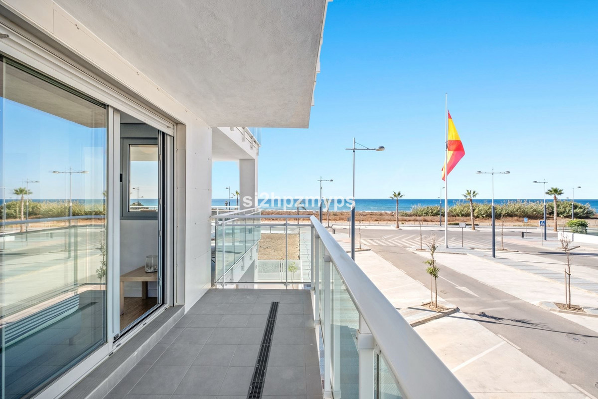 Appartement te koop in Torrox | 4 slaapkamers H5287537