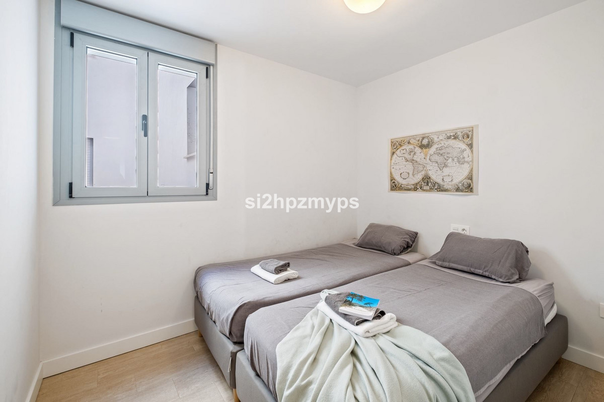 Appartement te koop in Torrox | 4 slaapkamers H5287537