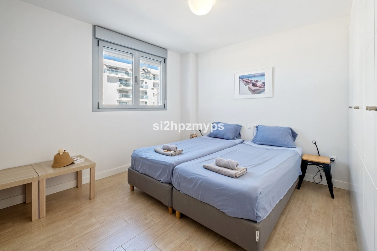 Appartement te koop in Torrox | 4 slaapkamers H5287537