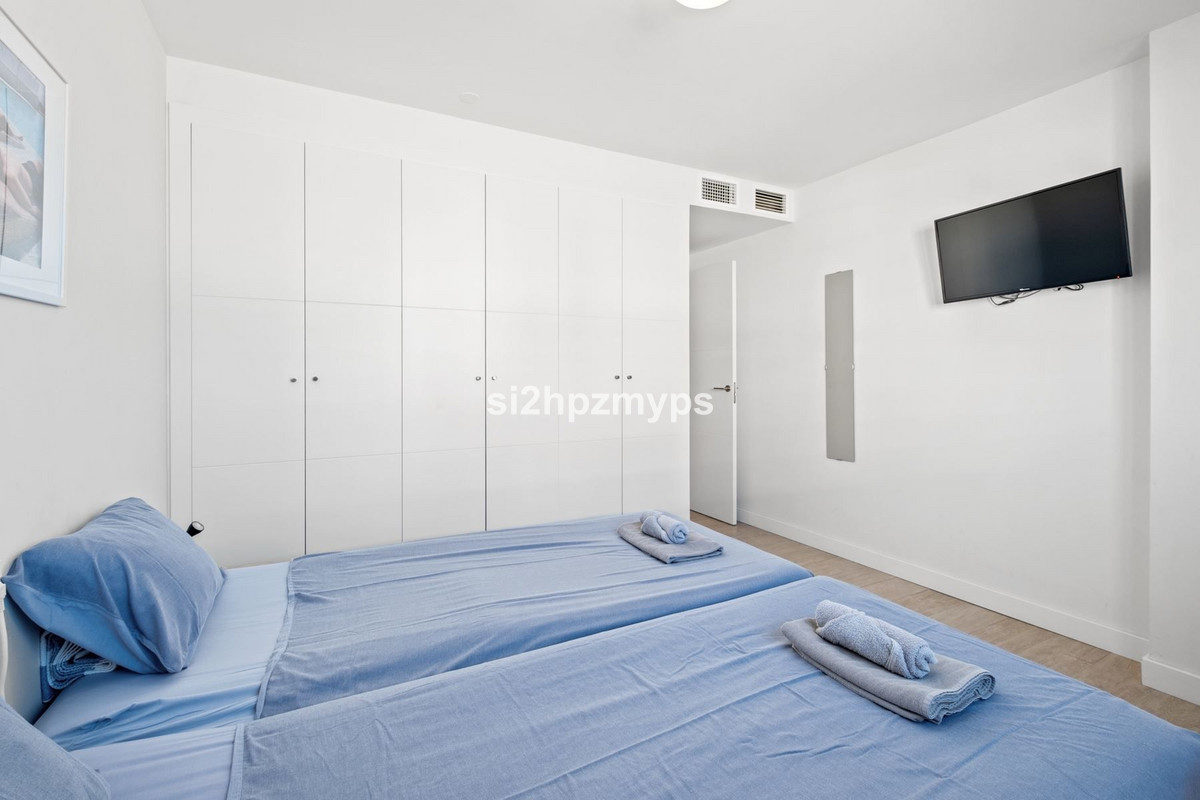 Appartement te koop in Torrox | 4 slaapkamers H5287537