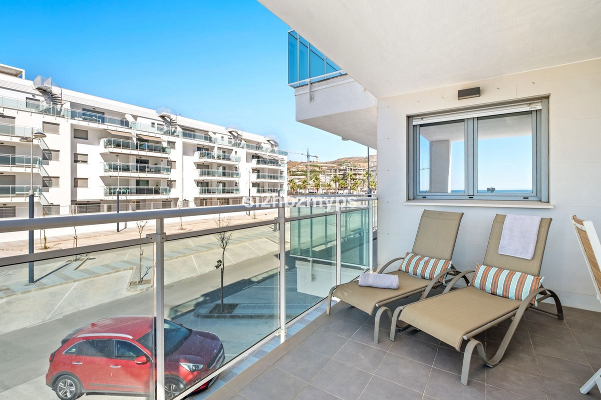 Appartement te koop in Torrox | 4 slaapkamers H5287537