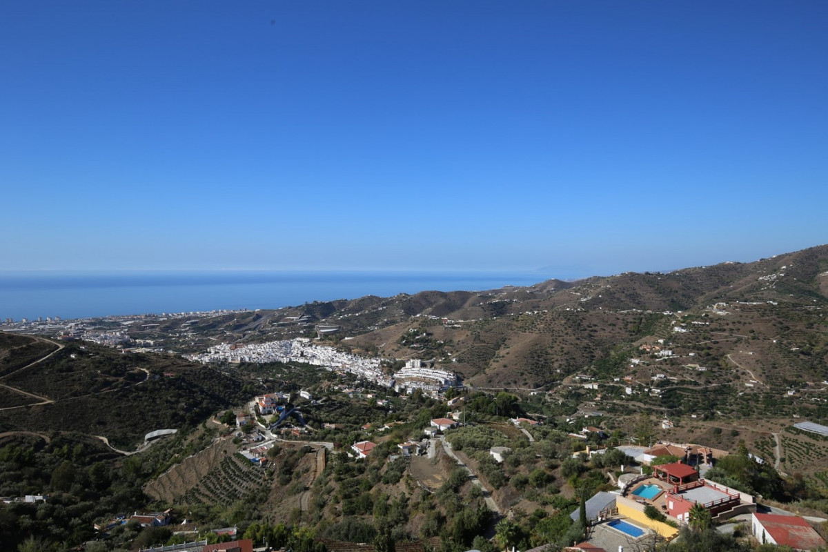 Property main view 45
