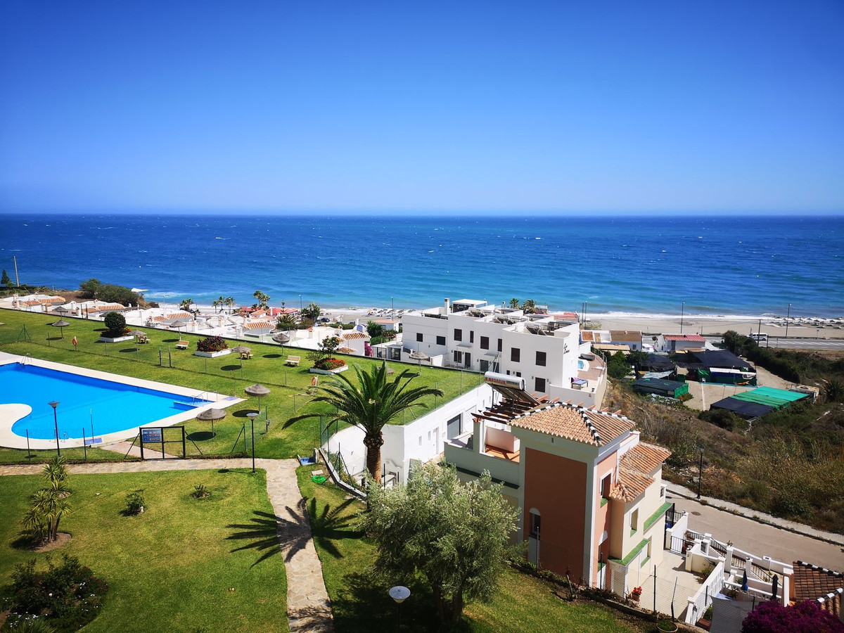 Tussenverdieping Appartement in Torrox Costa-1