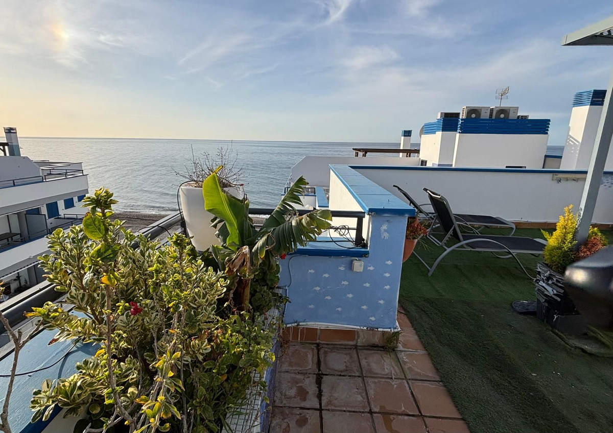 Appartement te koop in Torrox Costa | 2 slaapkamers H5085655